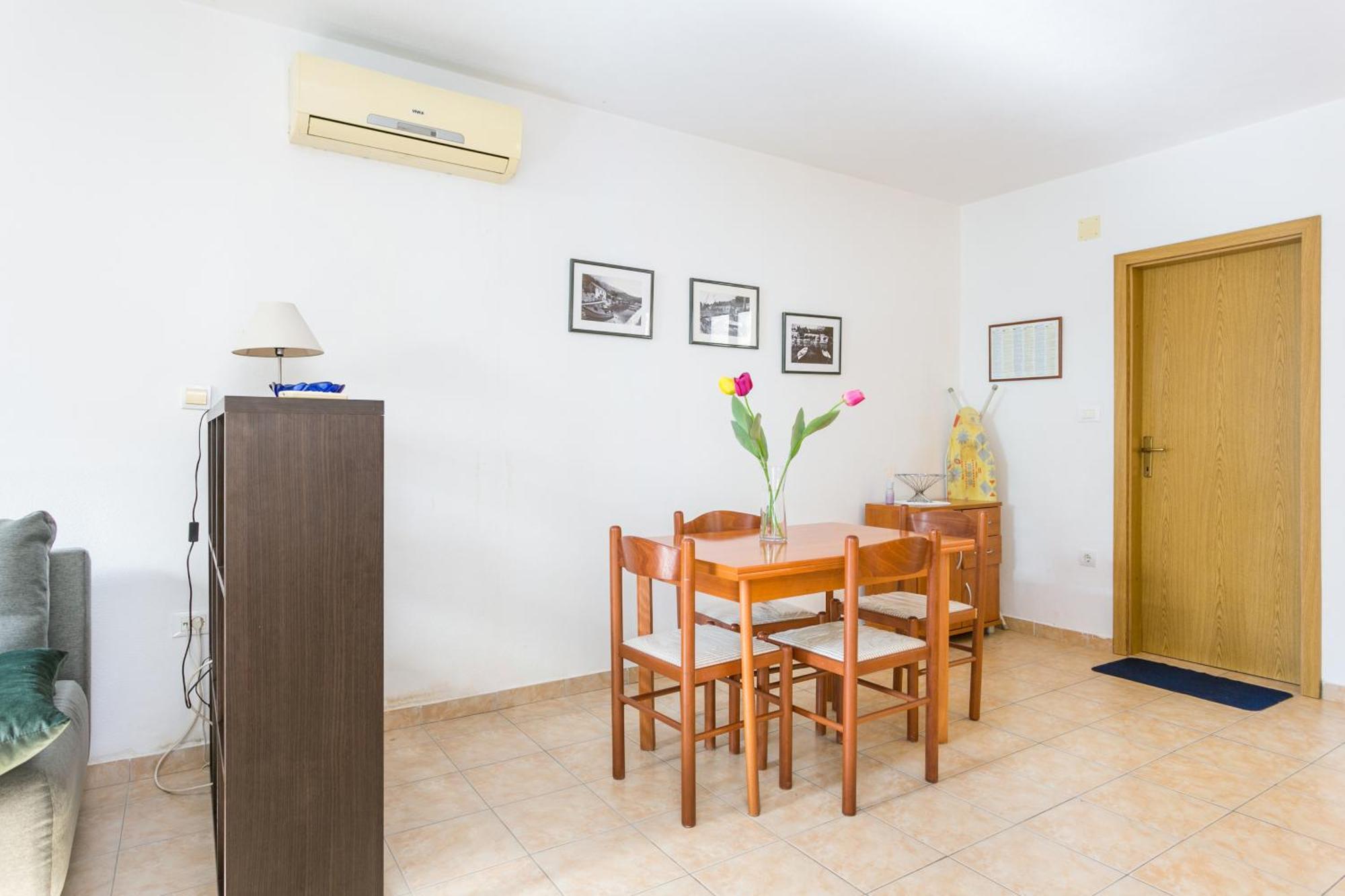 Apartments By The Sea Zivogosce - Porat, Makarska - 20207 Igrane Szoba fotó